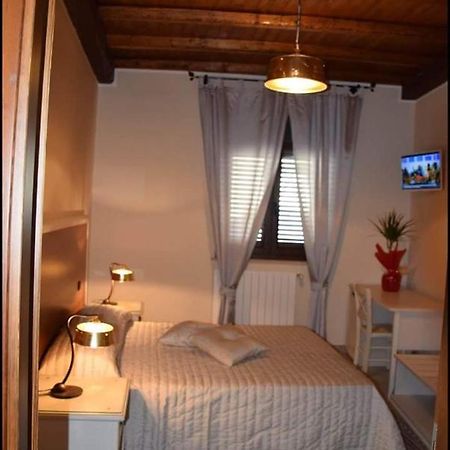 Mezzojuso B&B Caravella מראה חיצוני תמונה