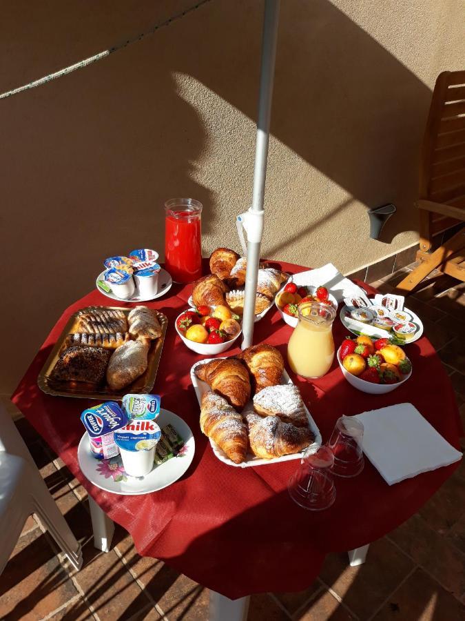 Mezzojuso B&B Caravella מראה חיצוני תמונה