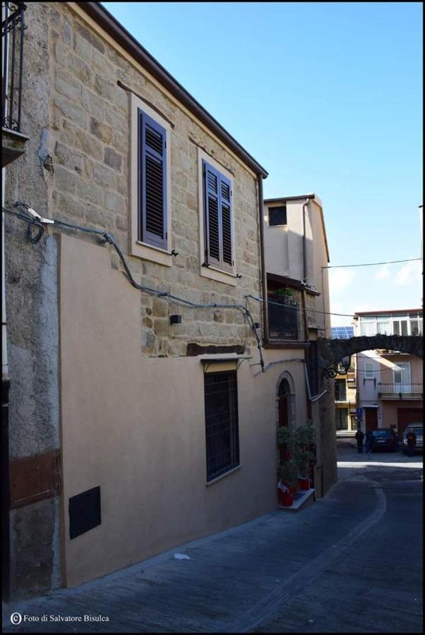 Mezzojuso B&B Caravella מראה חיצוני תמונה