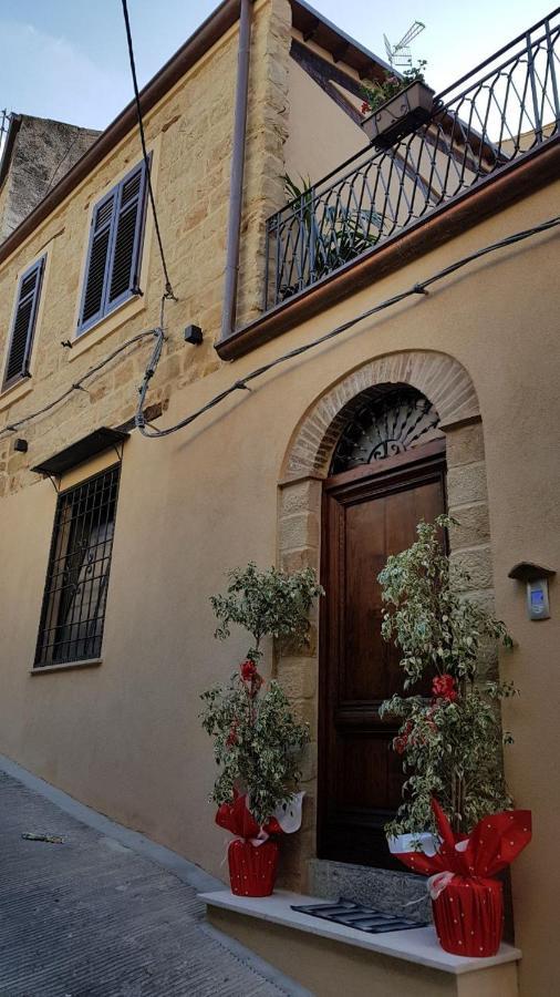 Mezzojuso B&B Caravella מראה חיצוני תמונה